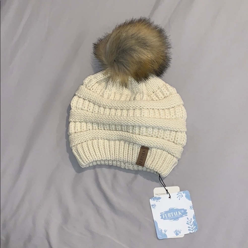 Furtalk Cream Beanie